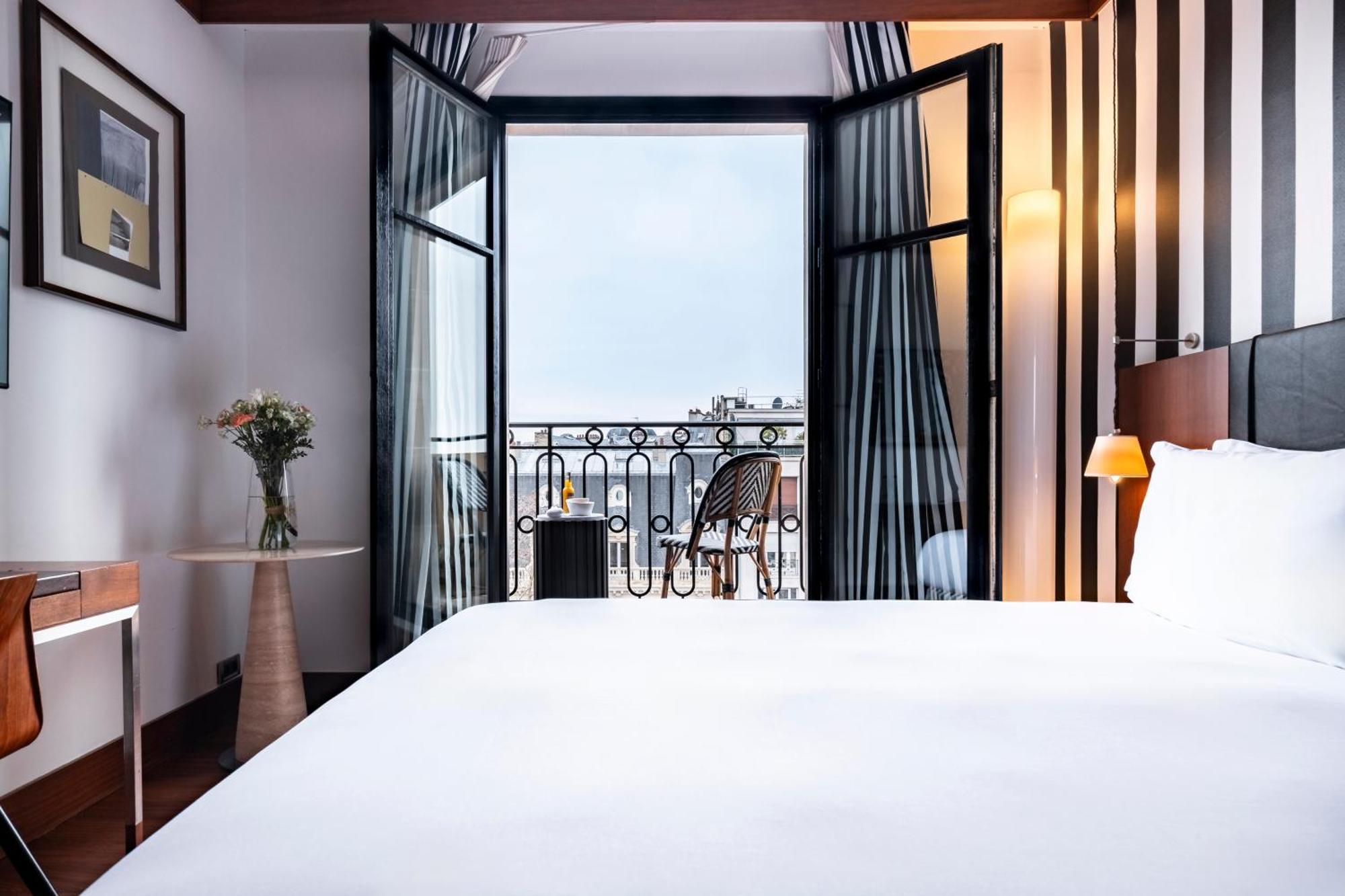 Grand Hotel Champs-Elysees Paryż Zewnętrze zdjęcie