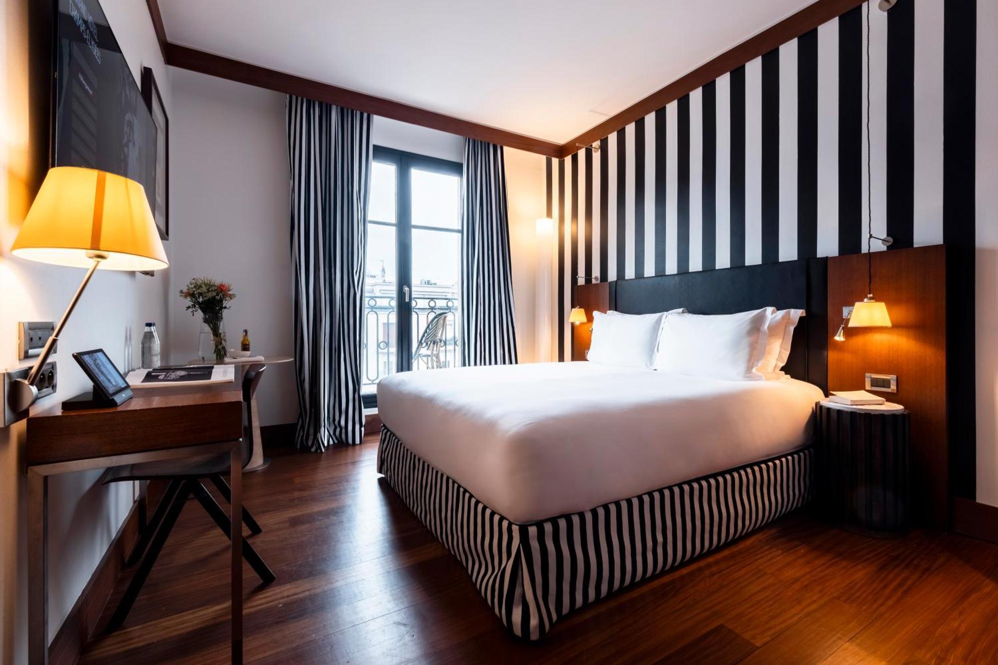 Grand Hotel Champs-Elysees Paryż Zewnętrze zdjęcie
