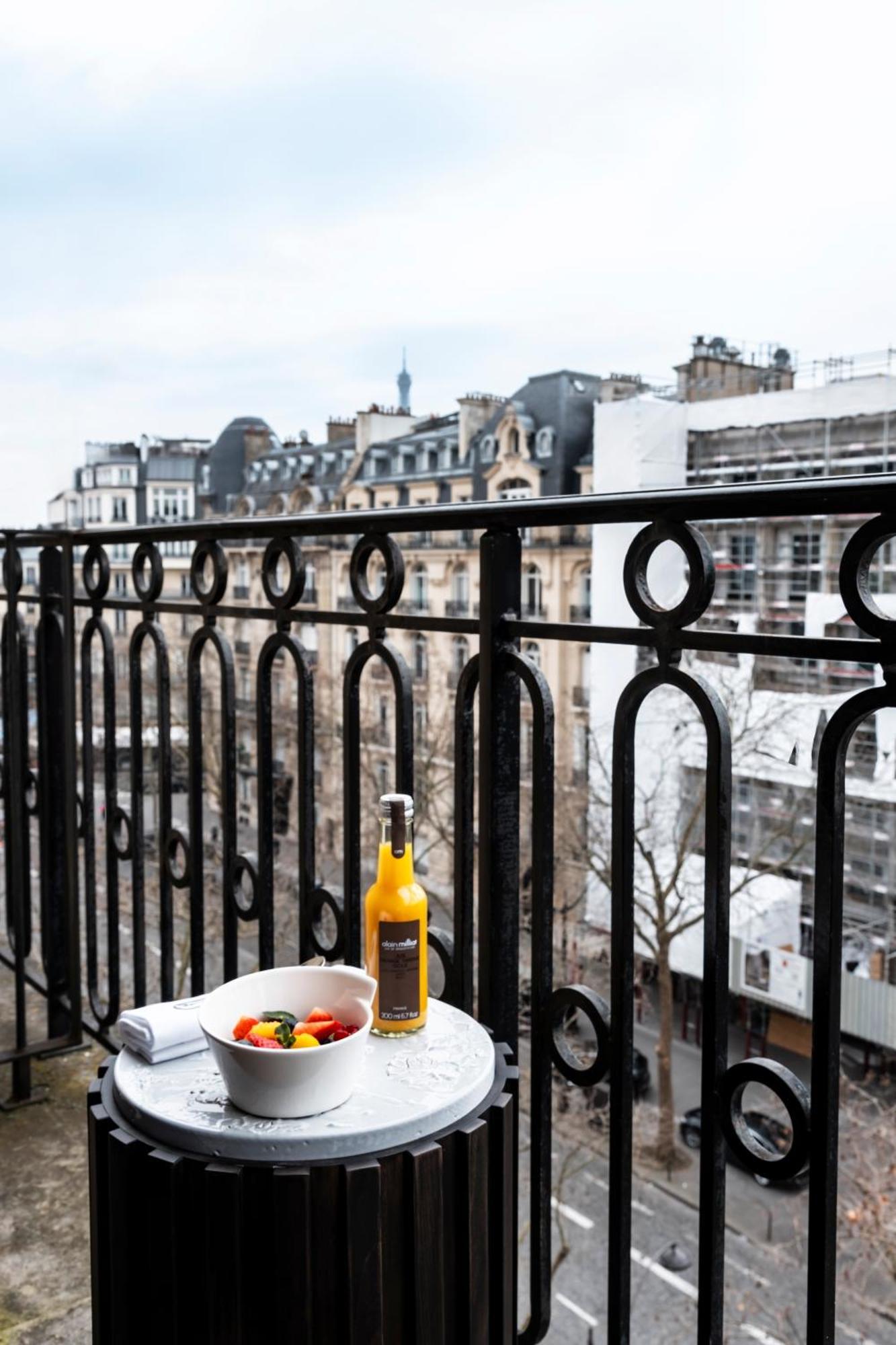 Grand Hotel Champs-Elysees Paryż Zewnętrze zdjęcie