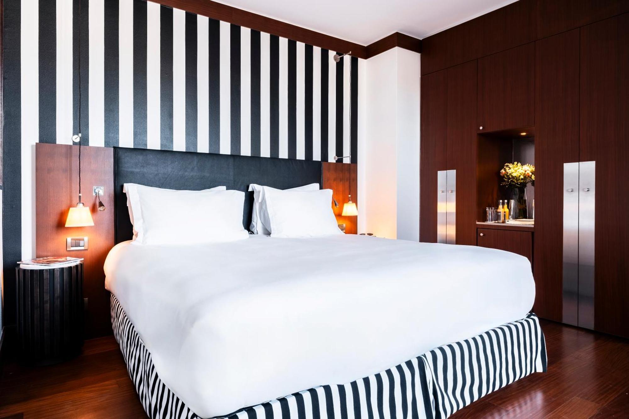 Grand Hotel Champs-Elysees Paryż Zewnętrze zdjęcie