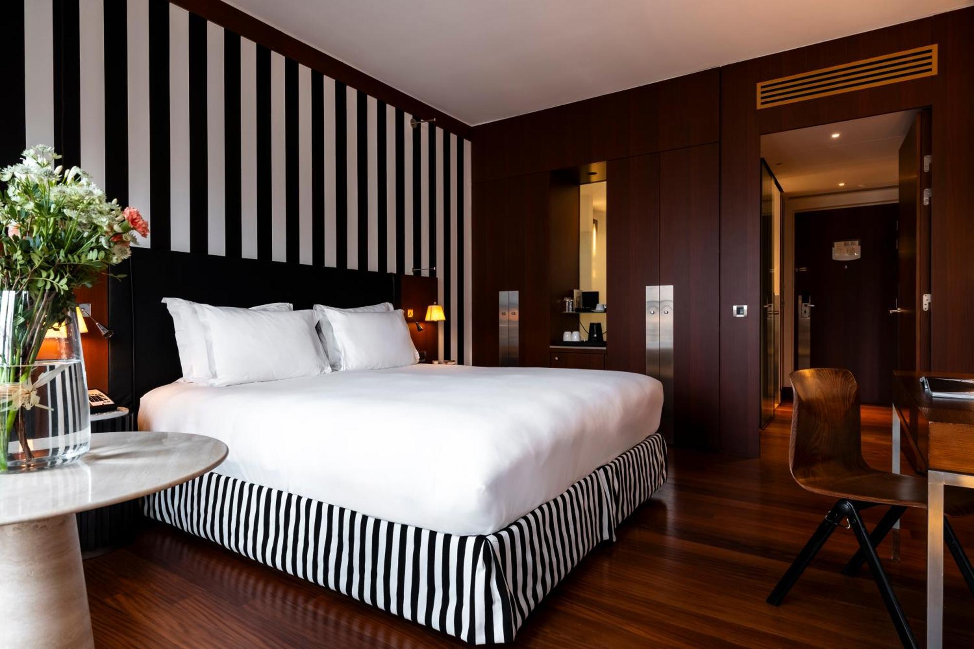 Grand Hotel Champs-Elysees Paryż Zewnętrze zdjęcie